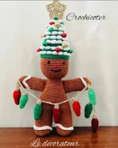 Petits biscuits de Noël réalisés avec du coton mercerisé PT6 et un crochet 2 Artiste: Crochicoter