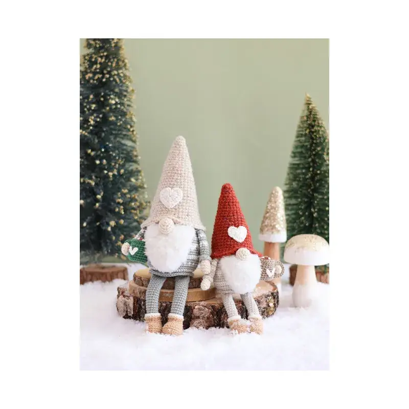 Poupées & amigurumis de Noël nordique au crochet – Image 6